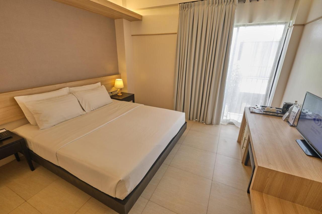 The Tides Hotel Boracay Balabag  Экстерьер фото