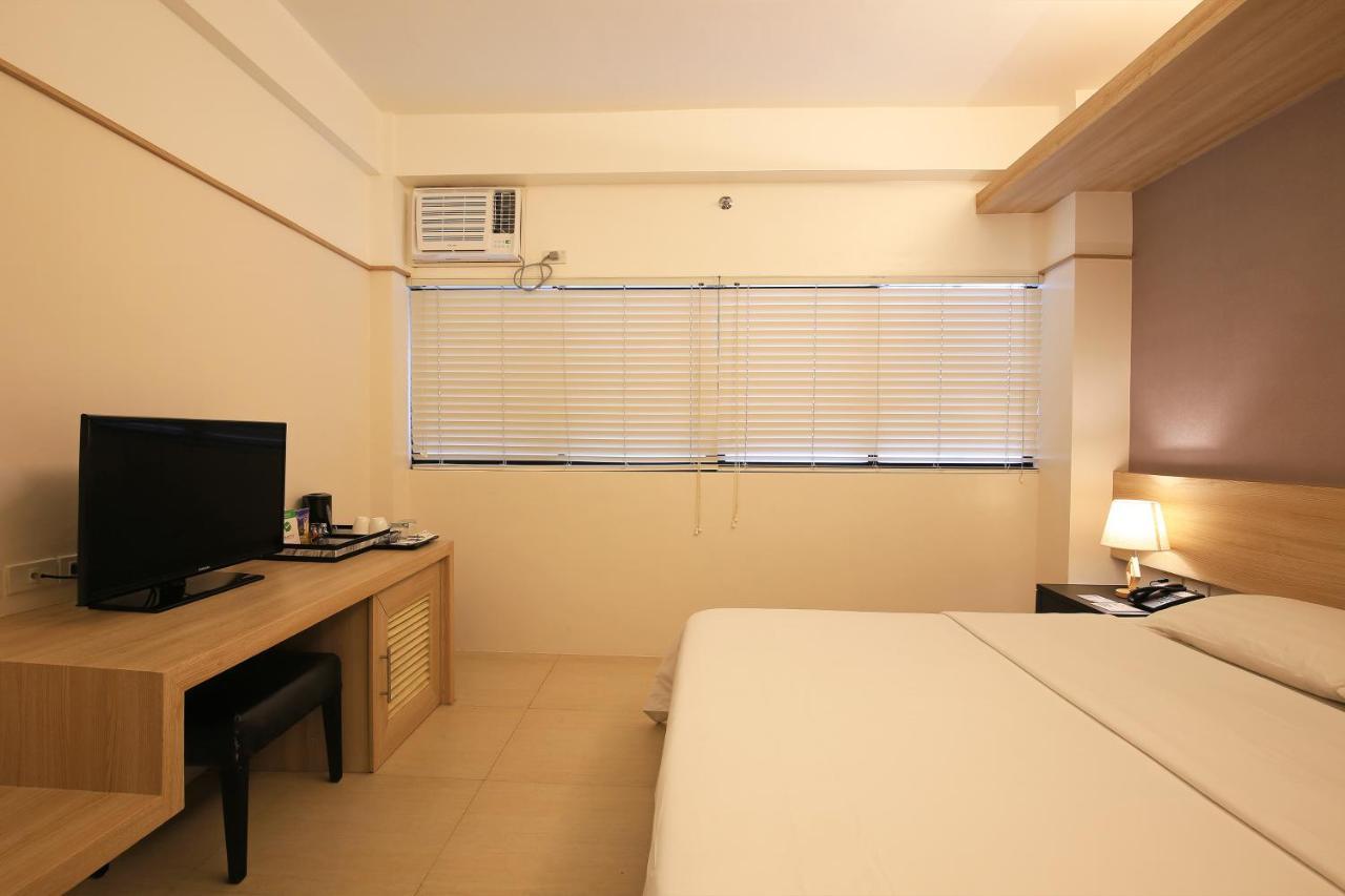 The Tides Hotel Boracay Balabag  Экстерьер фото