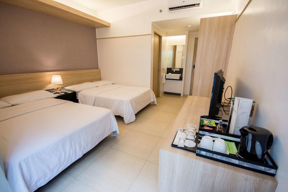 The Tides Hotel Boracay Balabag  Экстерьер фото